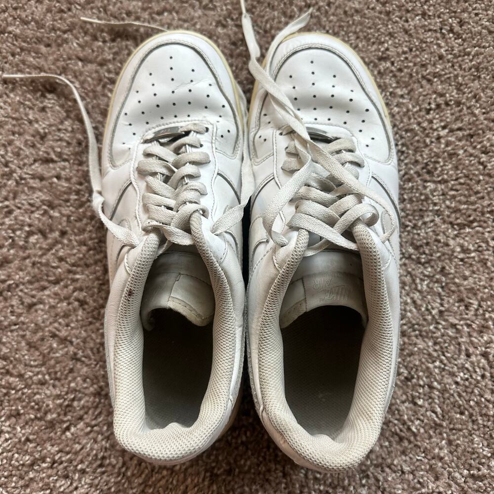 Nike Airforce 1 White, Low Top, Sneakers- 10.5 - Picture 4 of 7